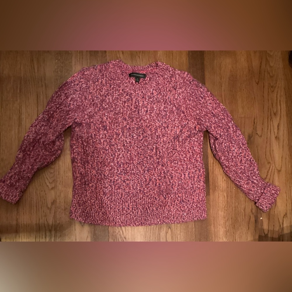 Banana Republic sweater - size small